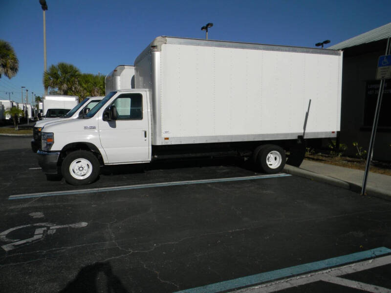 2023 Ford E-450