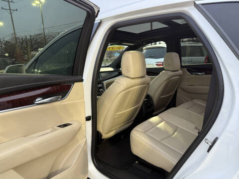 2017 Cadillac XT5 Luxury