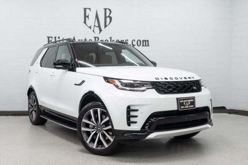 2024 Land Rover Discovery P300 Dynamic SE