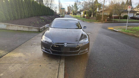 2014 Tesla Model S 85