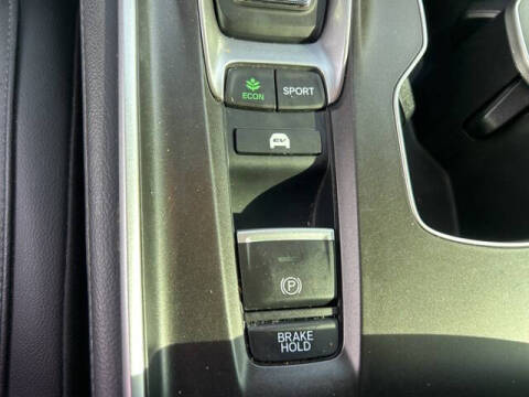 2022 Honda Accord Hybrid Touring