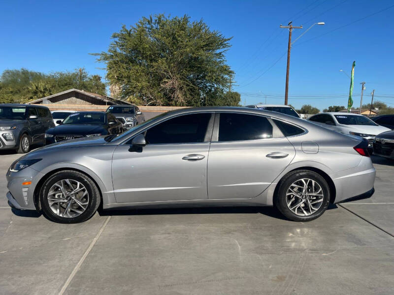 2021 Hyundai Sonata SEL photo 3