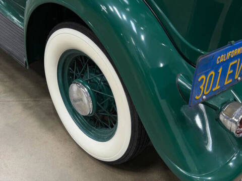 1933 Plymouth Model PD