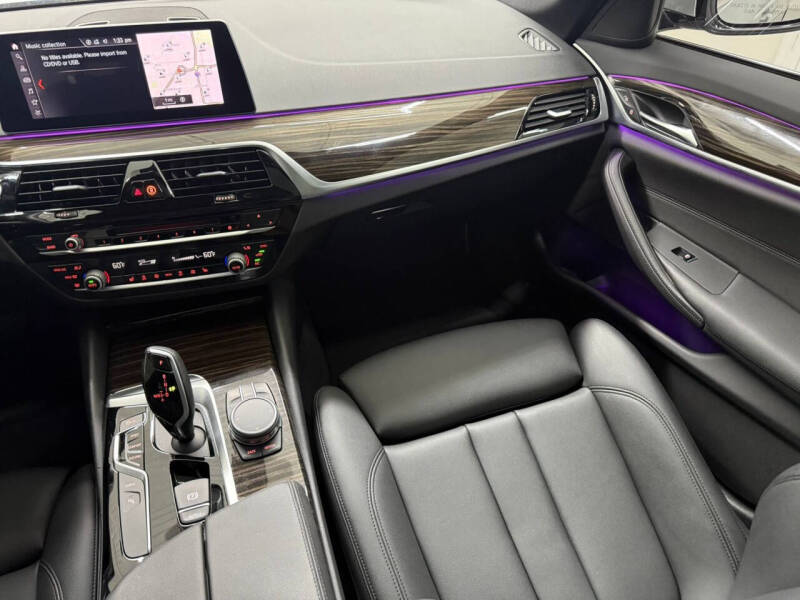 2019 BMW 5 Series 530e iPerformance