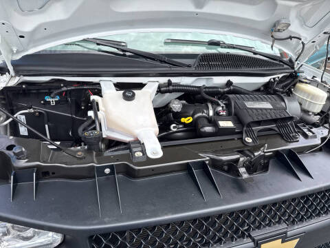 2015 Chevrolet Express LS 2500