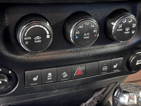 2012 Jeep Wrangler Sahara