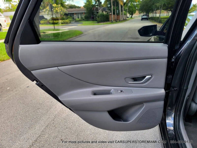 2023 Hyundai Elantra