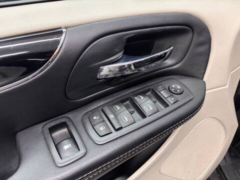 2016 Dodge Grand Caravan SE Plus