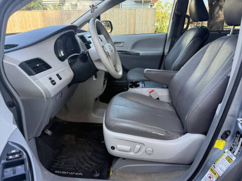 2013 Toyota Sienna