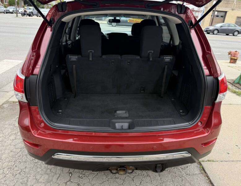 2016 Nissan Pathfinder SV