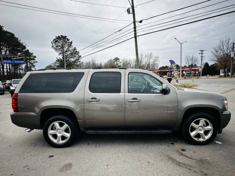 2011 Chevrolet Suburban LT