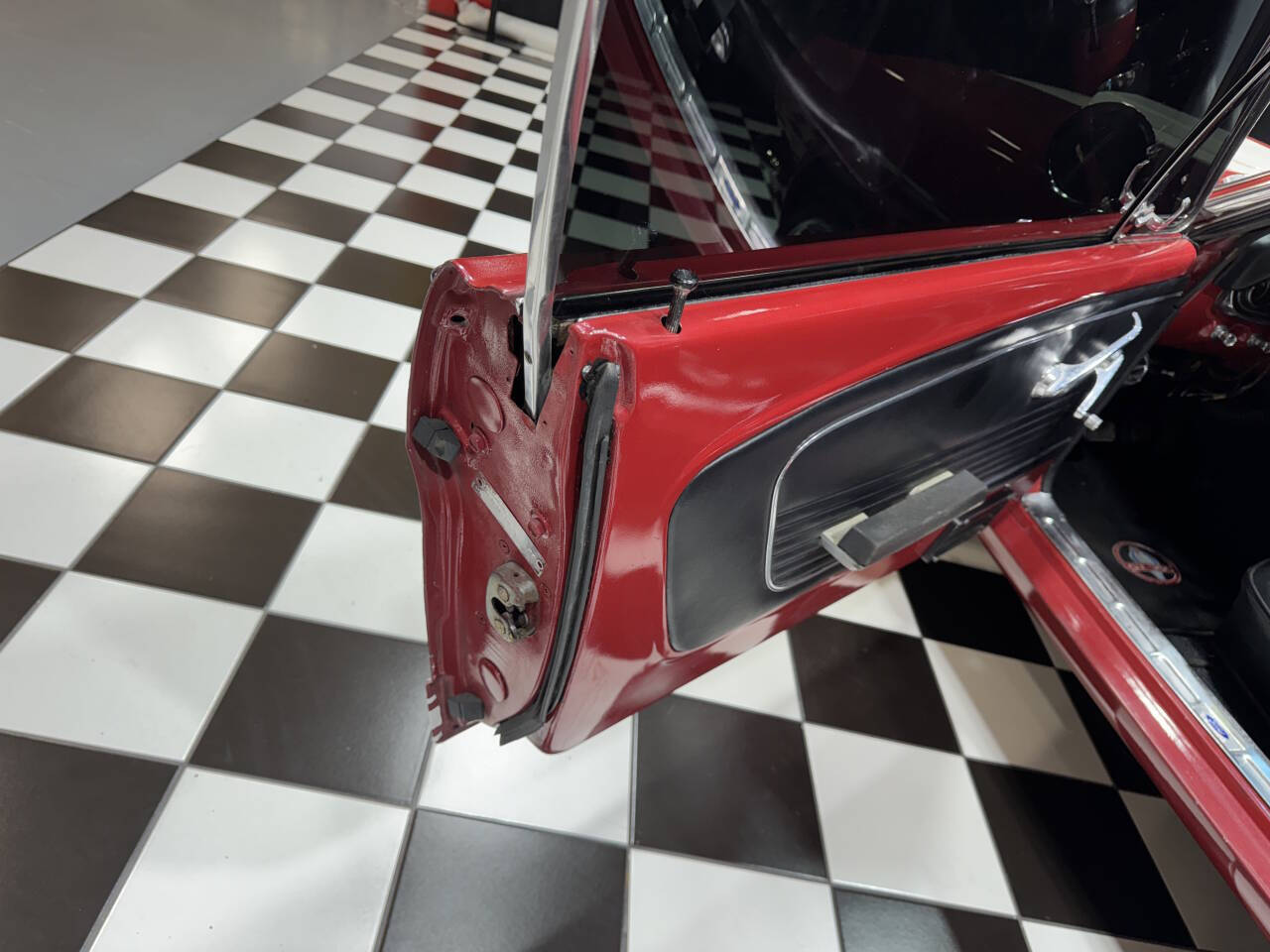 1966 Ford Mustang 32