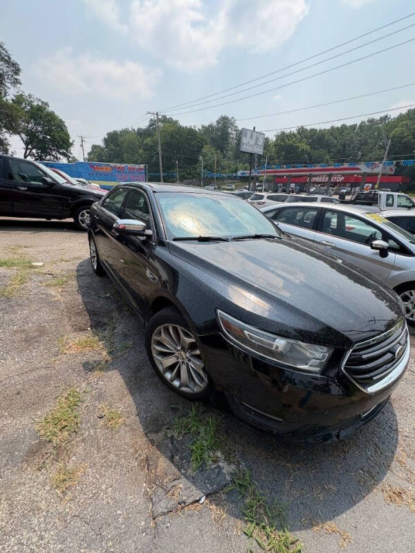 2016 Ford Taurus Limited