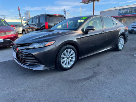 2018 Toyota Camry for sale at MAGIC AUTO SALES, LLC in Nampa ID