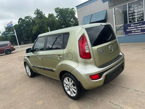 2013 Kia Soul +