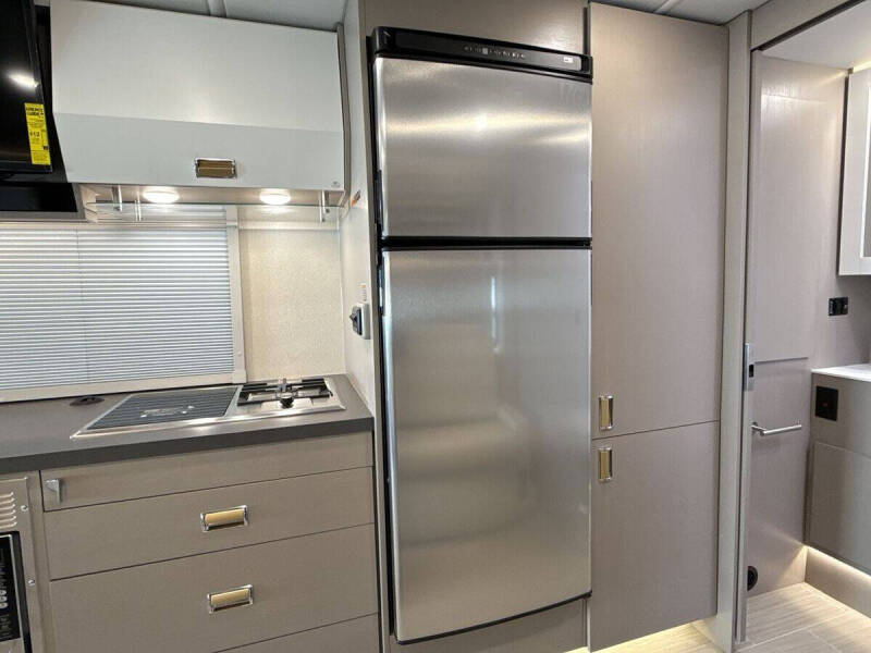 2025 Mercedes-Benz Sprinter 3500XD