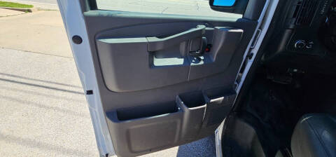 2019 Chevrolet Express 2500