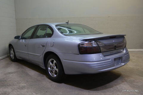 2005 Pontiac Bonneville SE