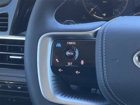 2025 Infiniti QX80 Sensory