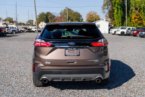 2019 Ford Edge Titanium