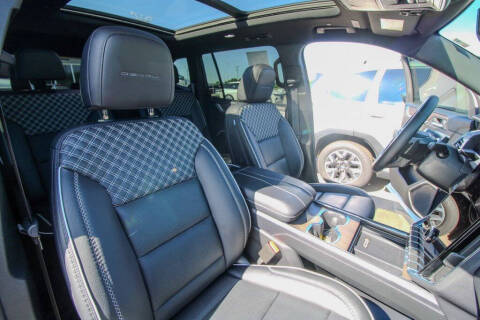 2025 GMC Acadia Denali