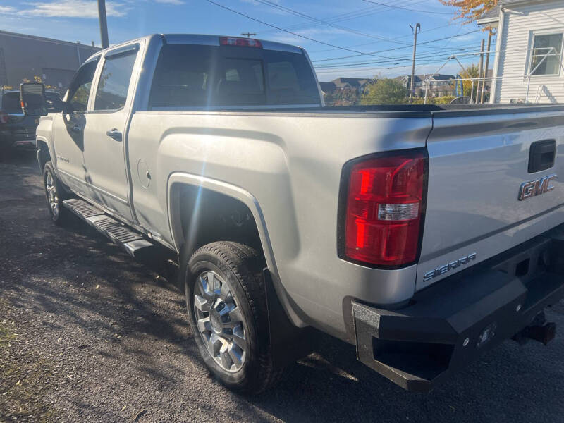 2018 GMC Sierra 2500HD Denali