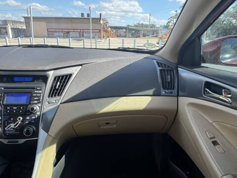 2011 Hyundai Sonata Hybrid