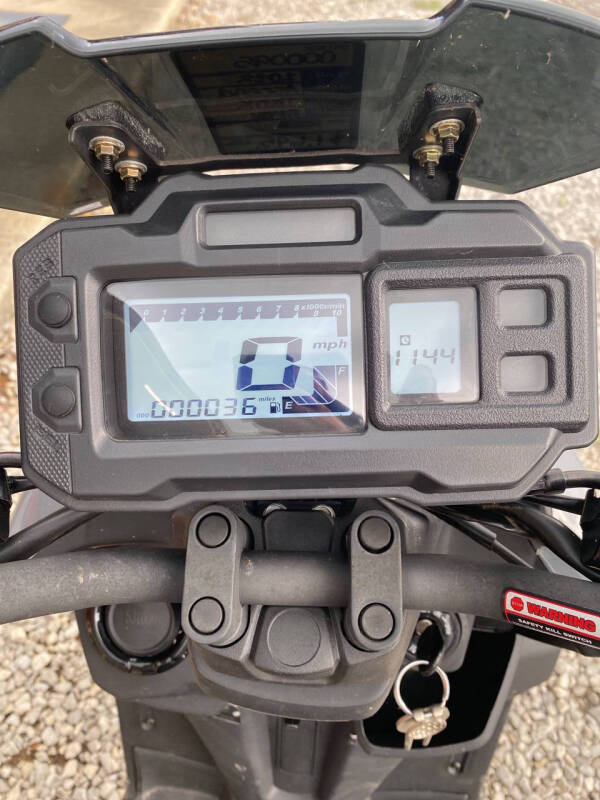 2022 Ascend Tank