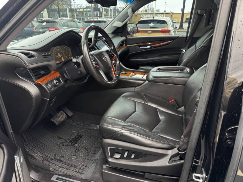 2015 Cadillac Escalade Premium