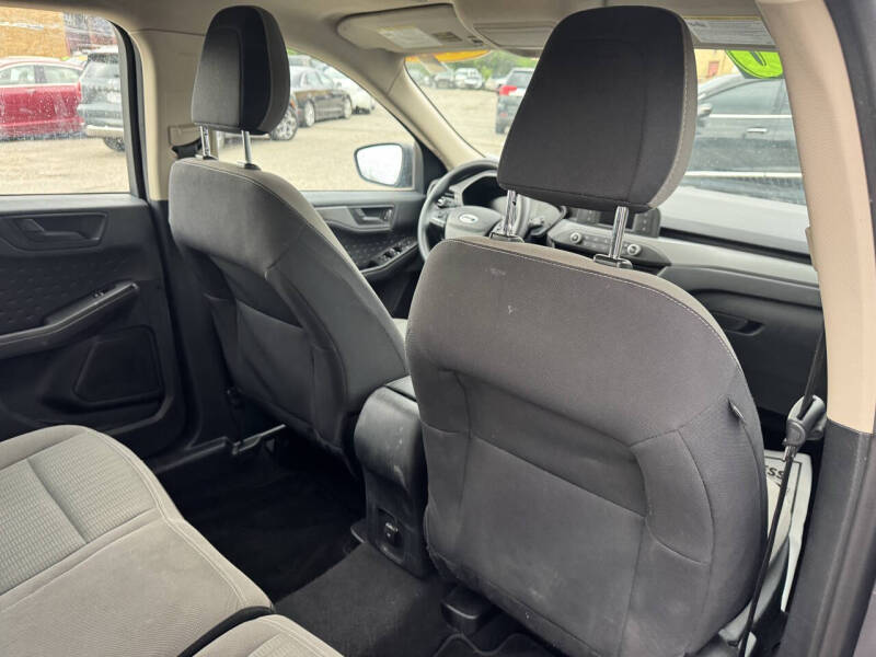 2020 Ford Escape S