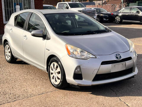 2012 Toyota Prius c Two