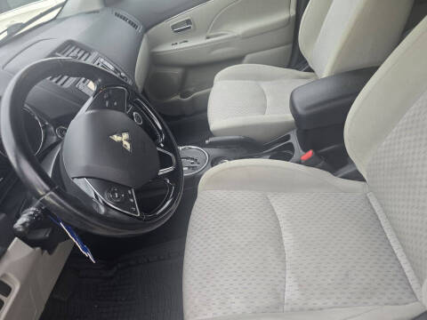 2016 Mitsubishi Outlander Sport 2.4 SE