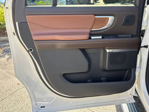 2025 Ford Expedition MAX King Ranch