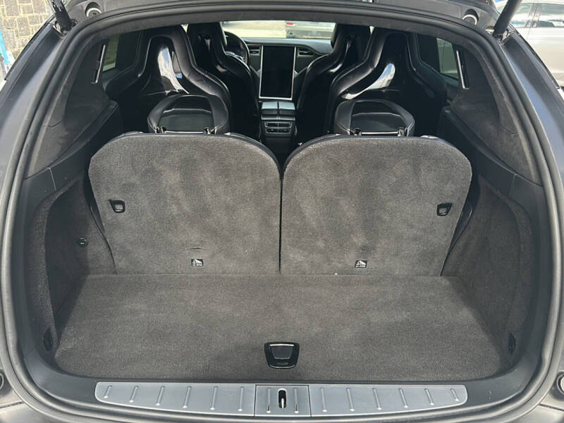 2016 Tesla Model X 75D