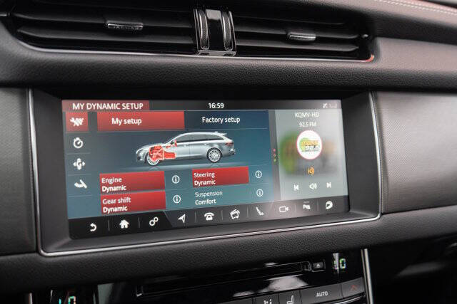 2018 Jaguar XF Sportbrake 23