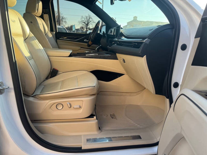 2021 Cadillac Escalade ESV Premium Luxury