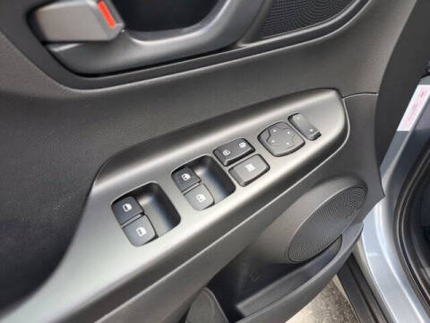 2021 Hyundai Kona SEL Plus