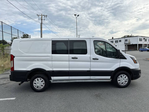 2023 Ford Transit 250