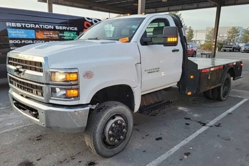 2022 Chevrolet Silverado 5500HD