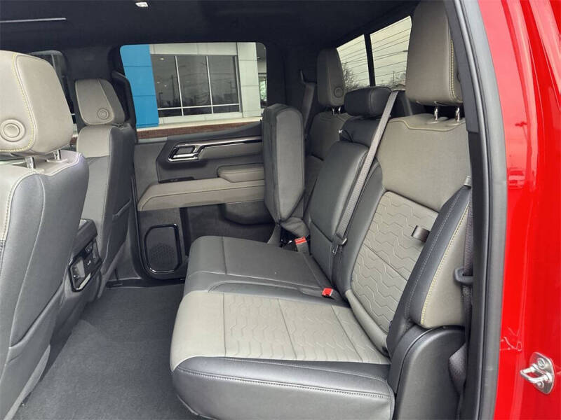 2025 Chevrolet Silverado 1500 ZR2