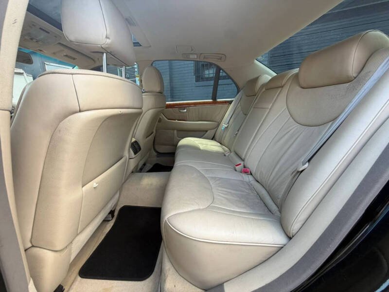 2004 Lexus LS 430