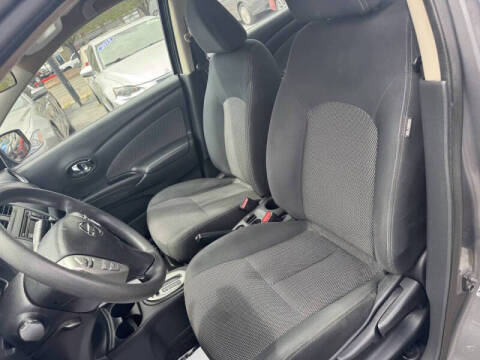 2016 Nissan Versa 1.6 SV