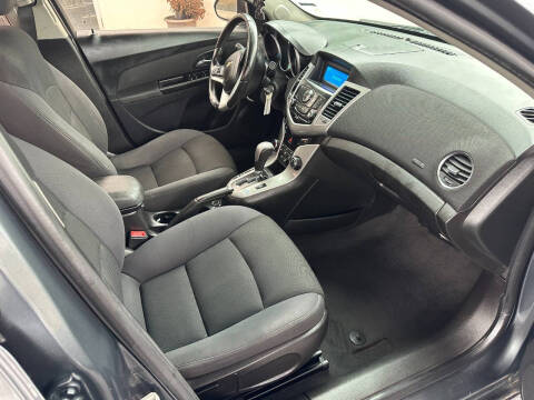 2013 Chevrolet Cruze 1LT Auto