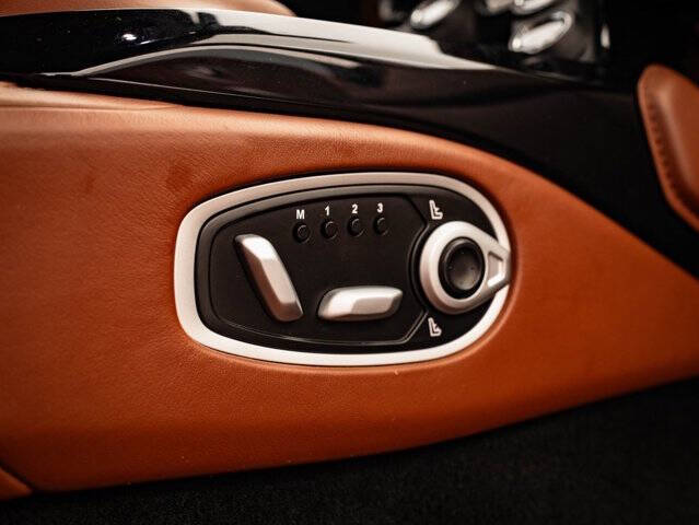 2020 Aston Martin Vantage