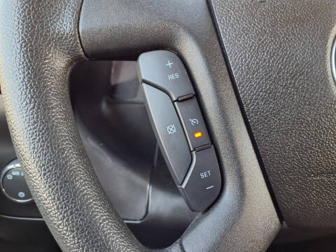 2023 GMC Savana 2500