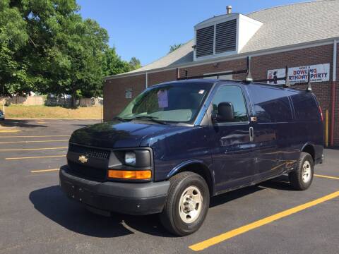 2014 Chevrolet Express Cargo for sale at Drive Deleon in Yonkers NY
