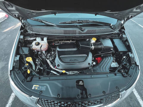 2021 Chrysler Pacifica Touring