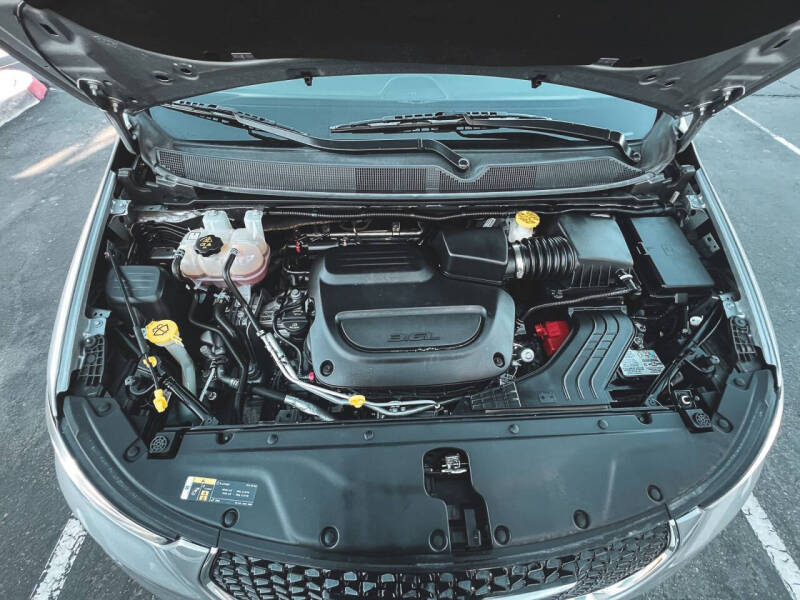 2021 Chrysler Pacifica Touring