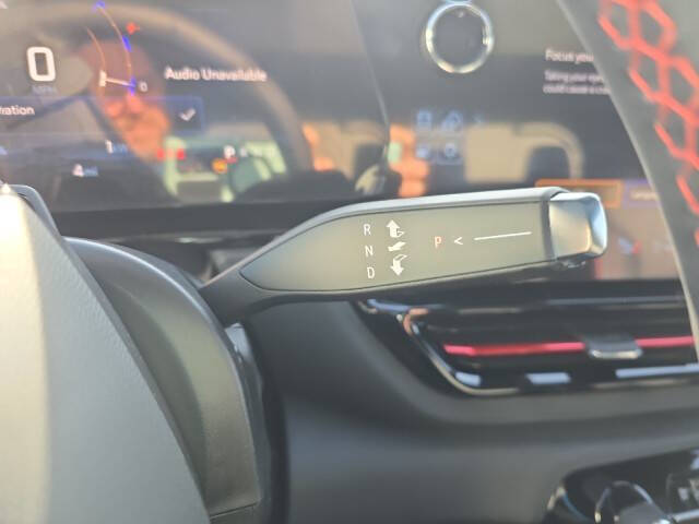 2025 Chevrolet Silverado EV RST