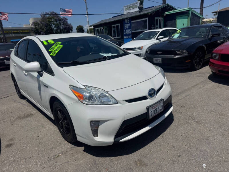 2015 Toyota Prius Two